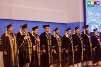 05.jpg
